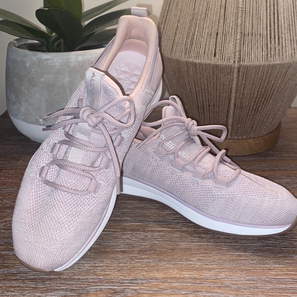 Aldo MX sneakers size 7.5 Women Low Top